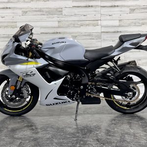 2022 Suzuki gsx r750cc