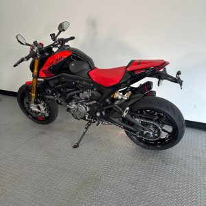 2023 Ducati Monster SP