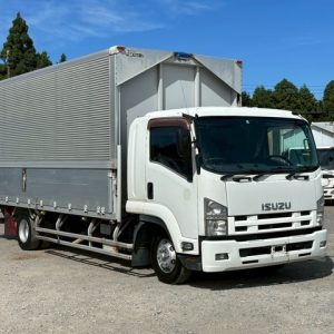 ISUZU Forward Wing Body/Box SKG-FRR90S2